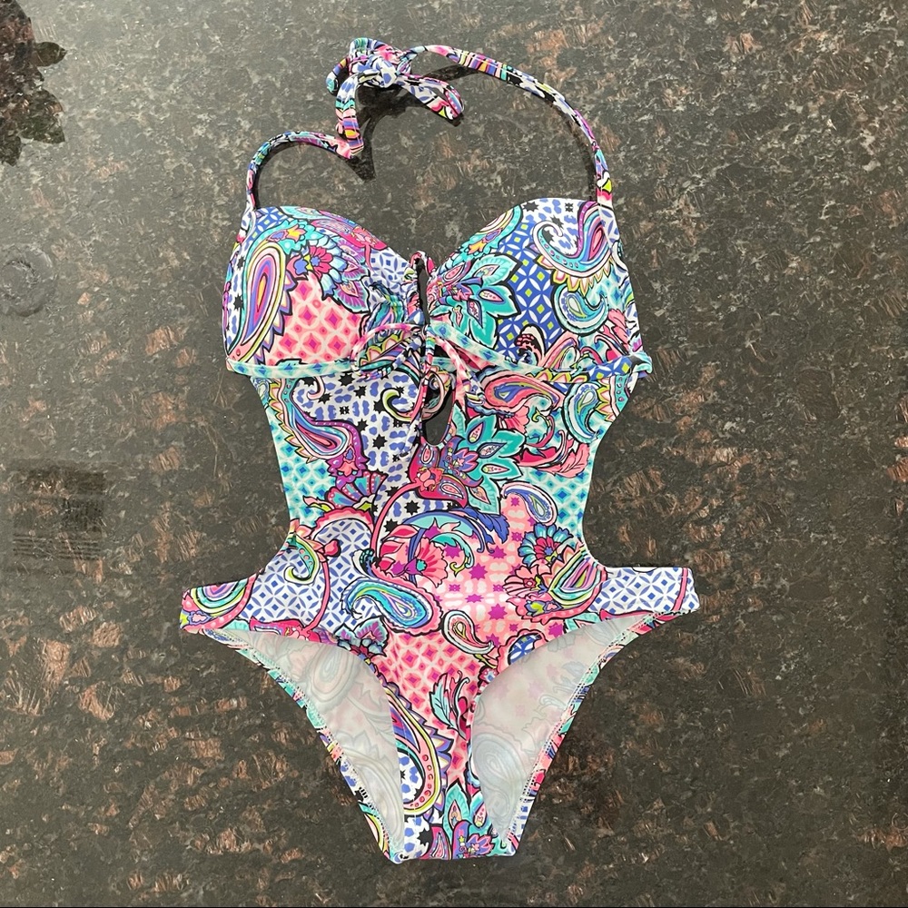 Venus Sweetheart Tie Front Halter Monokini
